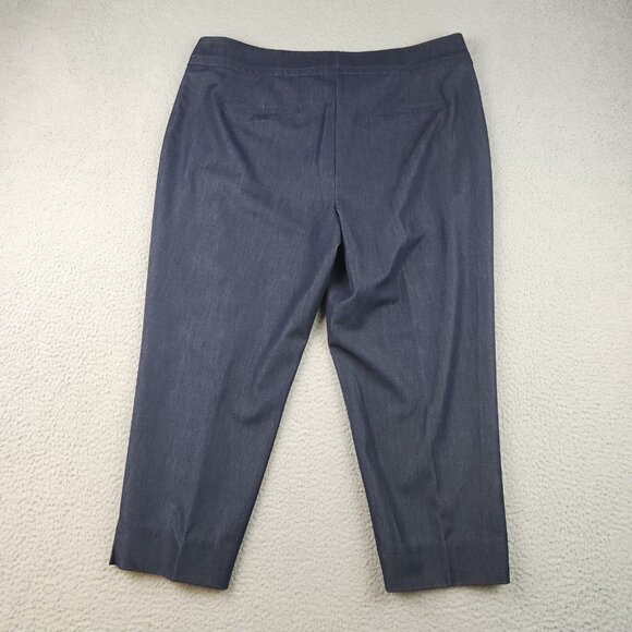Peter Nygard Capri Pants Women's 16 Navy Blue Pleated Stretch Cropped - Picture 2 of 7